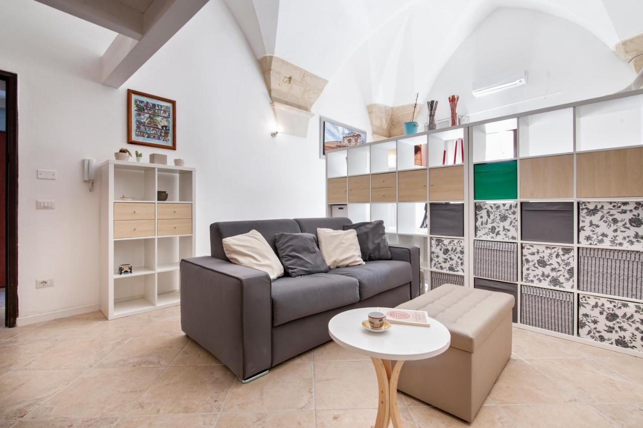 Mesagnesi 6 - Loft Centro Storico Sit Appartement Lecce Buitenkant foto