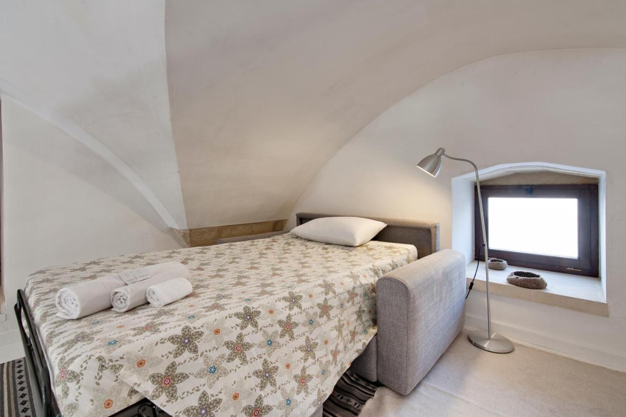 Mesagnesi 6 - Loft Centro Storico Sit Appartement Lecce Buitenkant foto